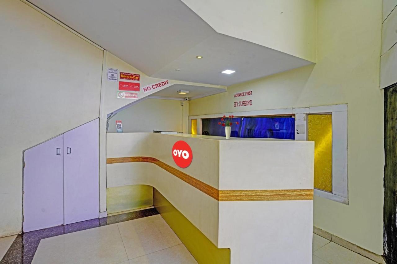 Pop 81030D Hotel Crystal Park Jogeshwari Mumbai Exterior photo
